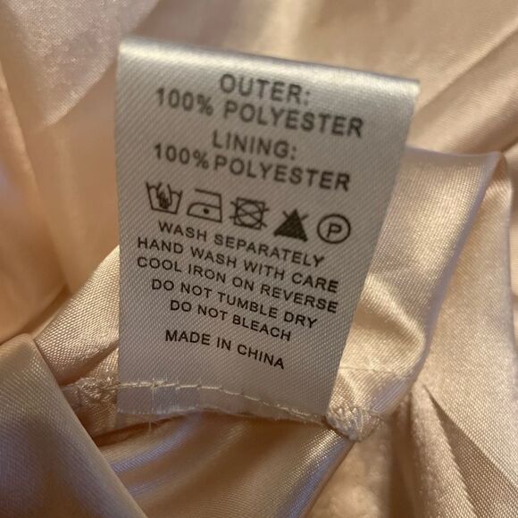 Opulence Dress - Picture 7 of 7